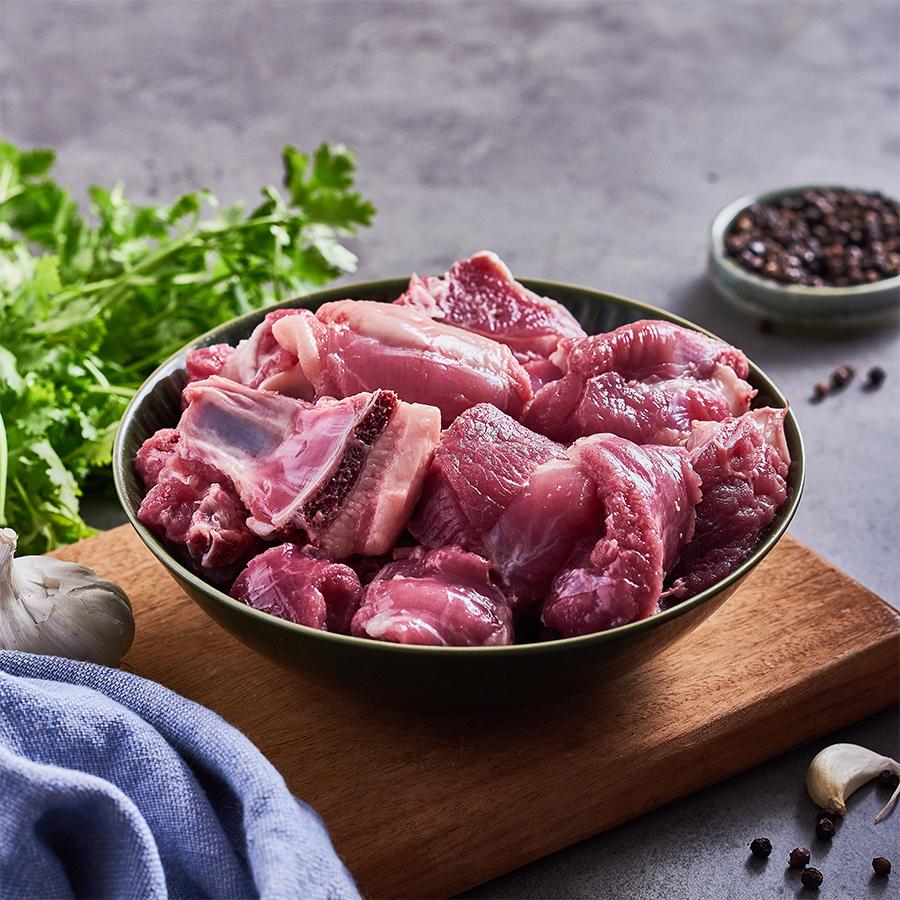 Fresh Mutton Lamb curry cut Large (100 to 130gms) Grade A 1 KG